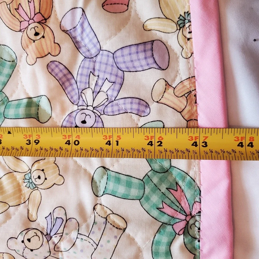 VTG Handmade Baby Quilted‎ Blanket Pastel Bears & Hearts Vintage